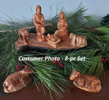 Load image into Gallery viewer, Customer 8-Piece Nativity Set