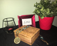 Load image into Gallery viewer, Customer's Aladdin's Treasure Display