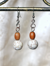 Load image into Gallery viewer, Alternate Sea Foam Howlite White Turquoise Earrings