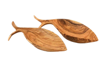 Load image into Gallery viewer, Olive Wood Fish Dish (Curved Tail)

