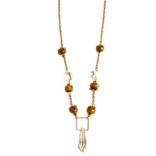 Load image into Gallery viewer, Detail Golden Clarity Prisma Necklace
