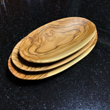 Load image into Gallery viewer, Olive Wood Oval Bowl Set Nesting on Granite

