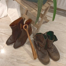 Load image into Gallery viewer, Handcrafted Olive Wood Shoe Horn with Pair of Boots
